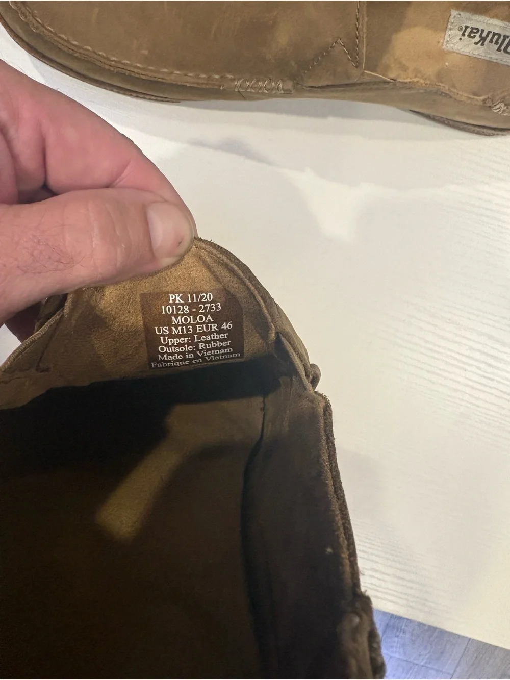 OluKai soft brown